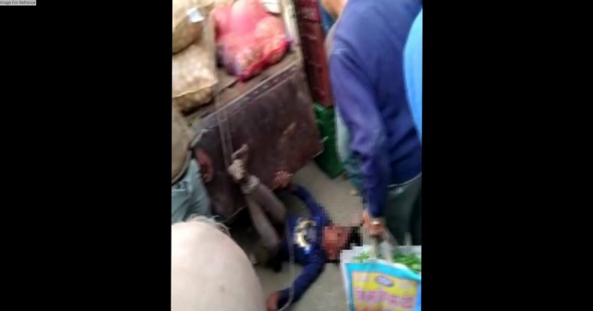 MP: Two minor youths thrashed on suspicion of theft in Indore; video goes viral